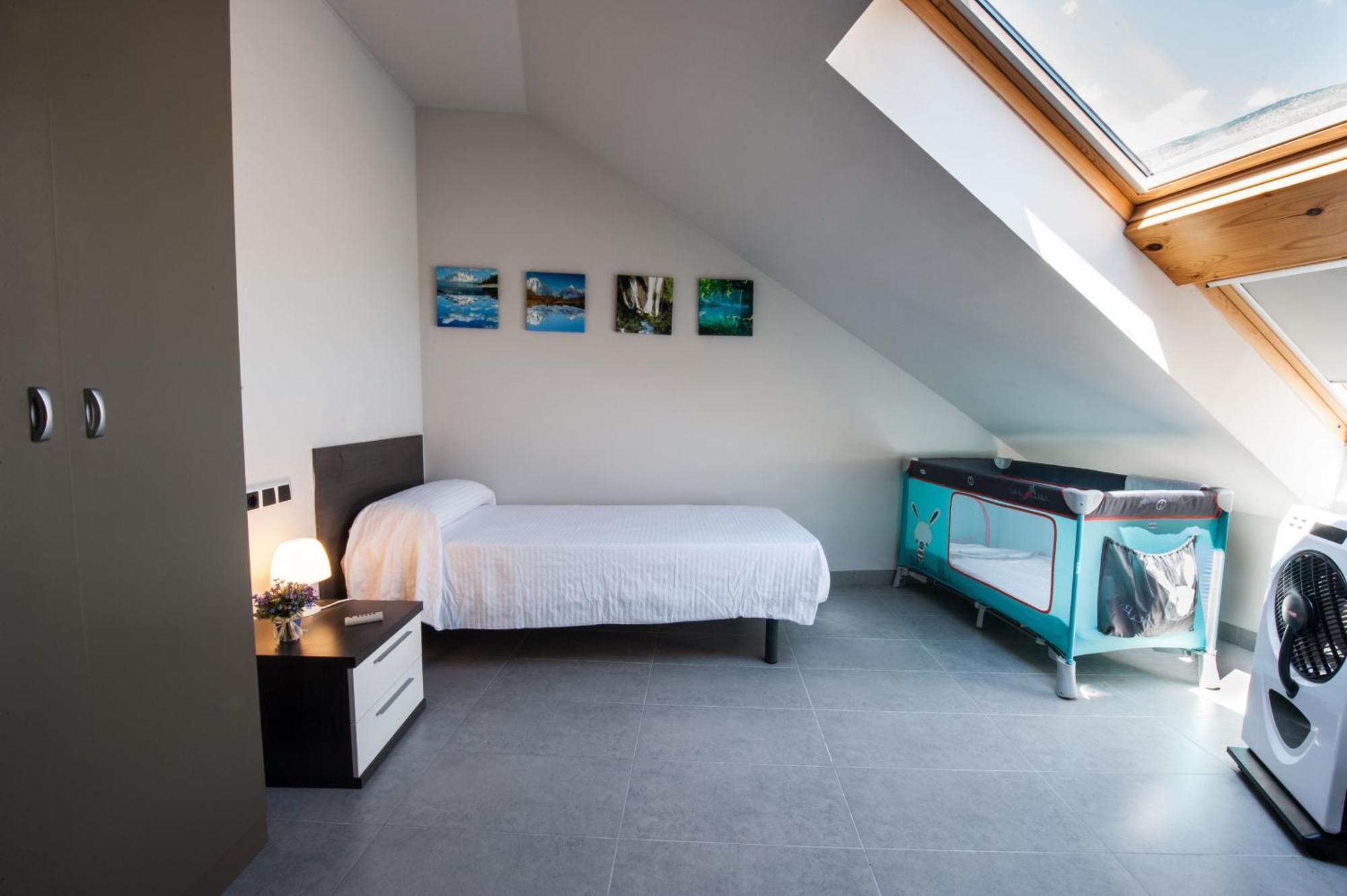 Wintuwin Apartments Rialp Room photo